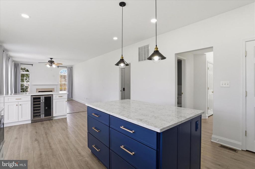 Image 17 of property listing at 18106 BULLOCK CT, Hagerstown, MD 21740