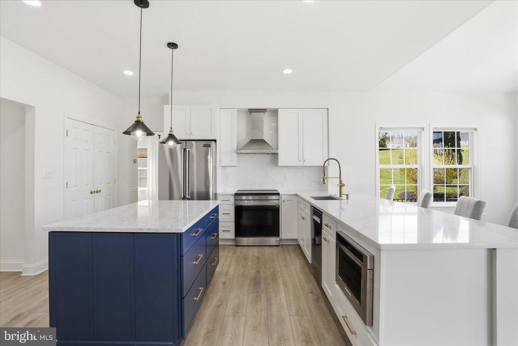 Image 18 of property listing at 18106 BULLOCK CT, Hagerstown, MD 21740