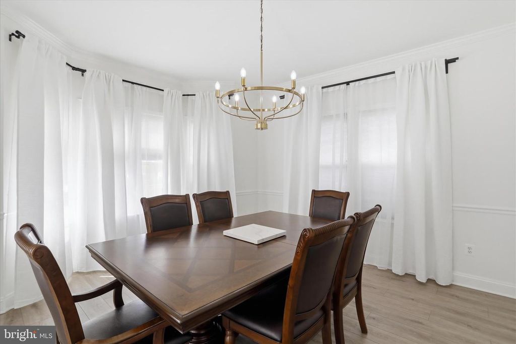 Image 20 of property listing at 18106 BULLOCK CT, Hagerstown, MD 21740