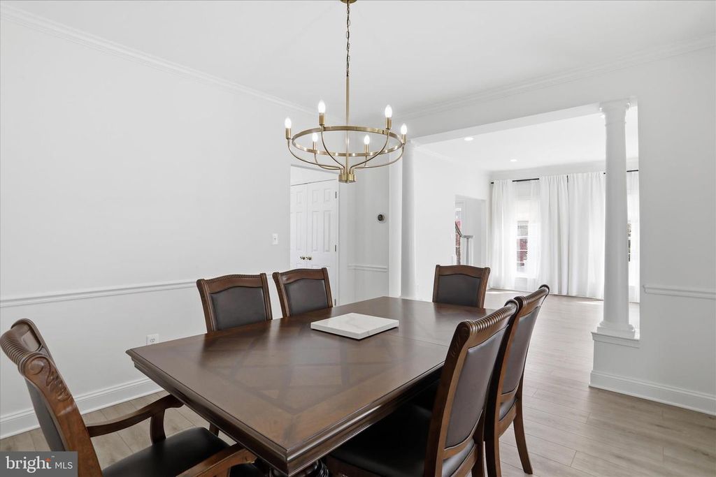 Image 21 of property listing at 18106 BULLOCK CT, Hagerstown, MD 21740