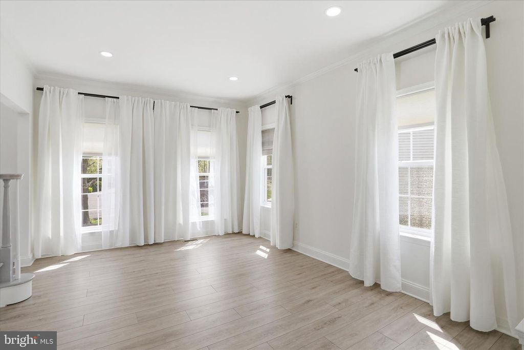 Image 22 of property listing at 18106 BULLOCK CT, Hagerstown, MD 21740