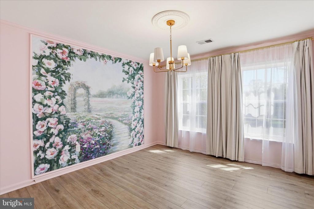 Image 25 of property listing at 18106 BULLOCK CT, Hagerstown, MD 21740