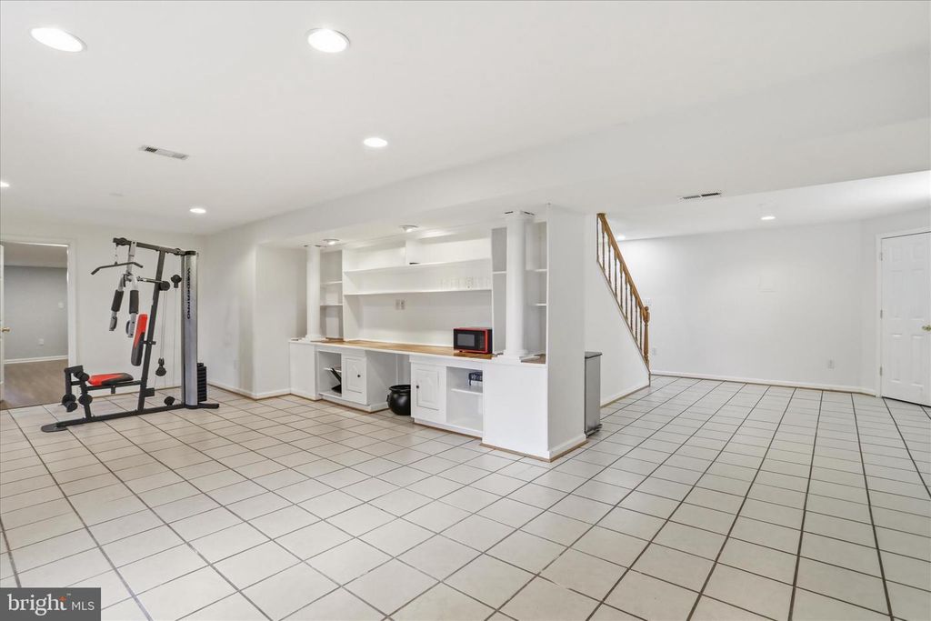 Image 38 of property listing at 18106 BULLOCK CT, Hagerstown, MD 21740