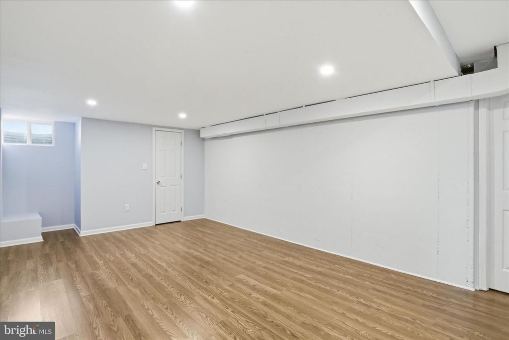 Image 41 of property listing at 18106 BULLOCK CT, Hagerstown, MD 21740