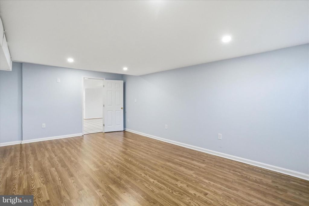 Image 42 of property listing at 18106 BULLOCK CT, Hagerstown, MD 21740