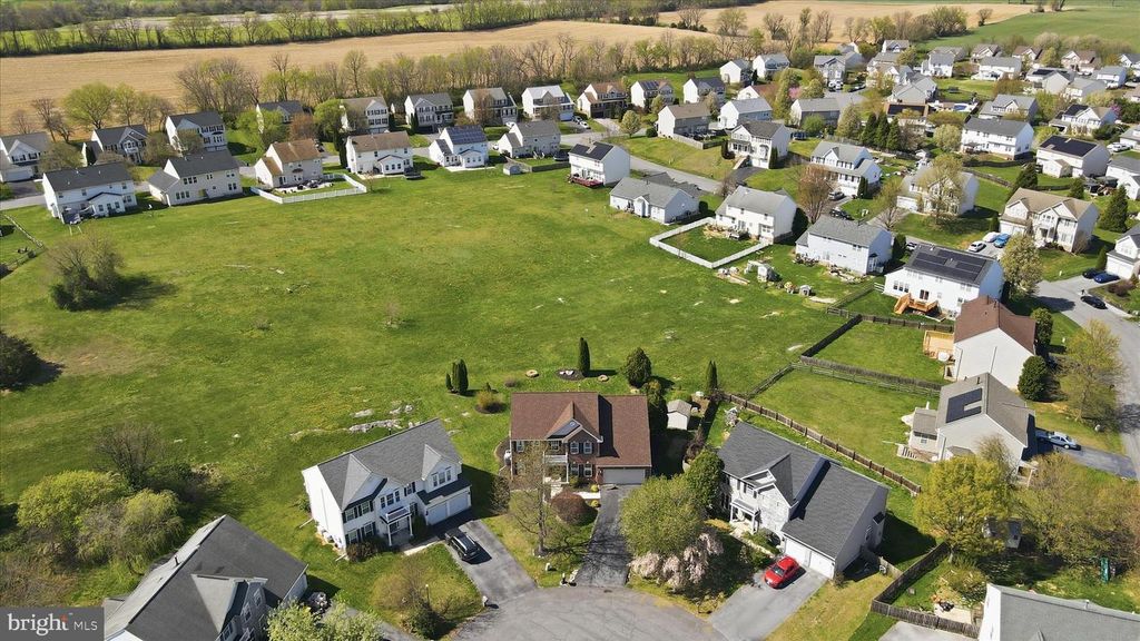 Image 55 of property listing at 18106 BULLOCK CT, Hagerstown, MD 21740