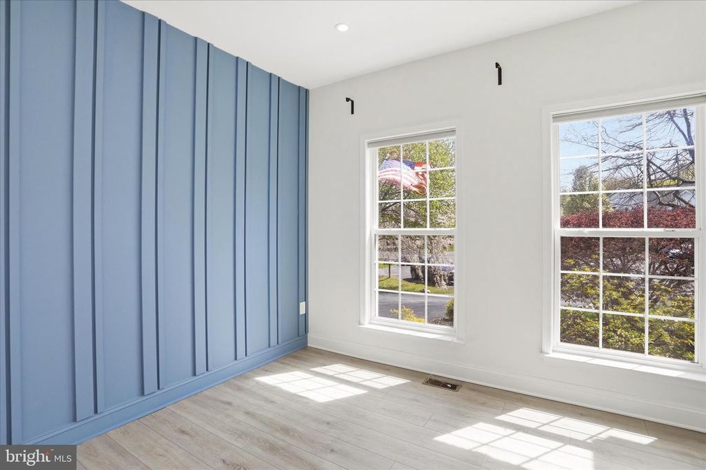 Image 6 of property listing at 18106 BULLOCK CT, Hagerstown, MD 21740