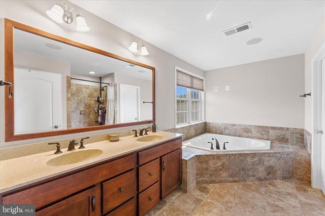 15553 ADMIRAL BAKER CIR, Haymarket, VA 20169
