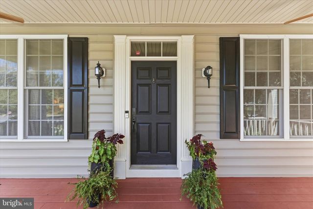 15553 ADMIRAL BAKER CIR, Haymarket, VA 20169