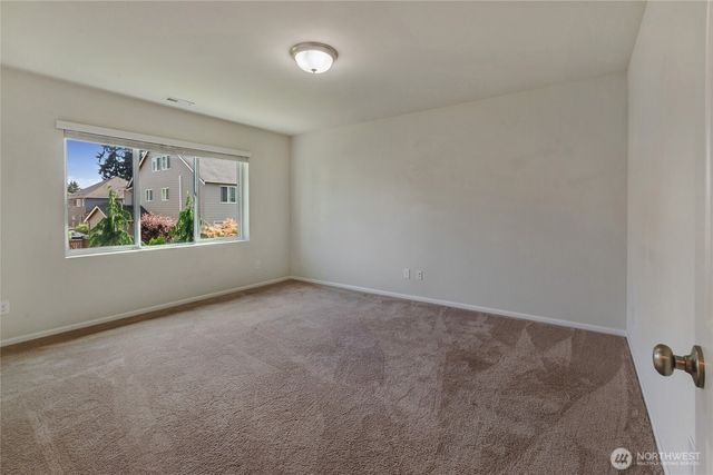 10582 191st Street E, Puyallup, WA 98374