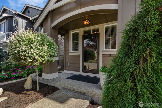 10582 191st Street E, Puyallup, WA 98374