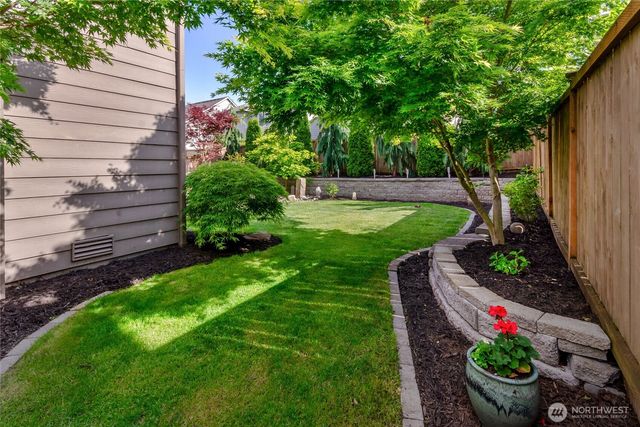 10582 191st Street E, Puyallup, WA 98374
