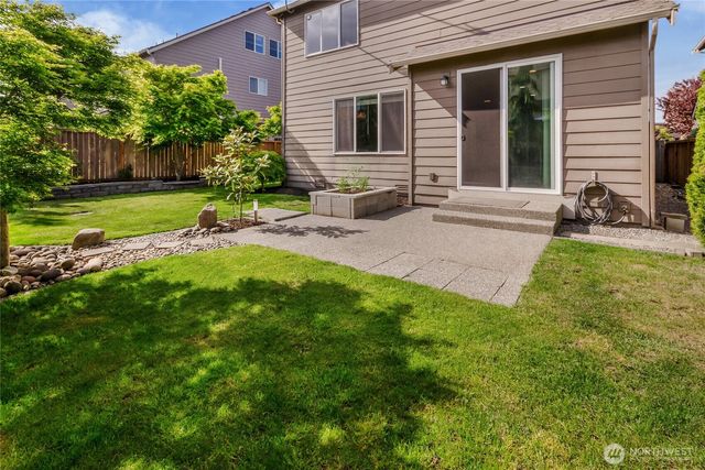 10582 191st Street E, Puyallup, WA 98374