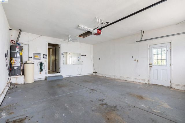 2197 Sugartree Drive, Pittsburg, CA 94565