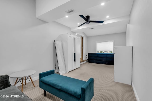 455 W Lincoln Avenue, Oakhurst, NJ 07755