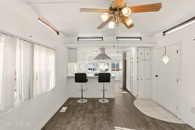 9 Avenue A, Hazlet, NJ 07734