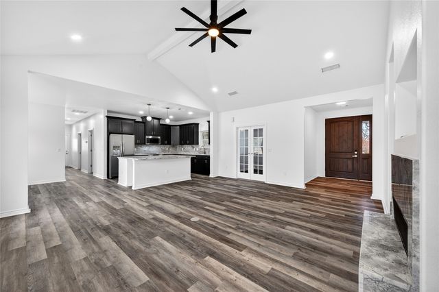 1809 Bluebonnet Avenue, Denison, TX 75020