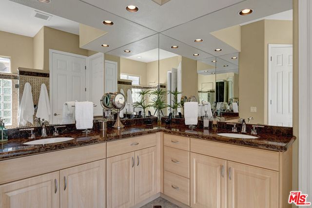 19 Orleans Road, Rancho Mirage, CA 92270