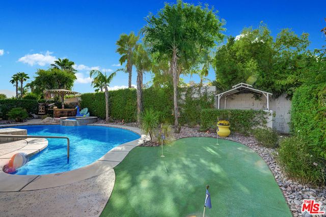 19 Orleans Road, Rancho Mirage, CA 92270