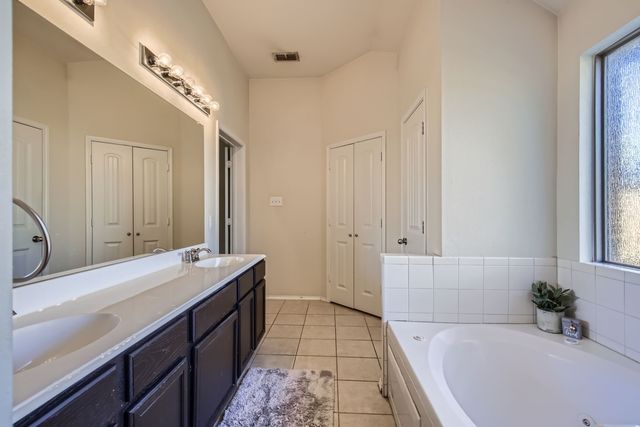 504 Thunder Trail, Forney, TX 75126