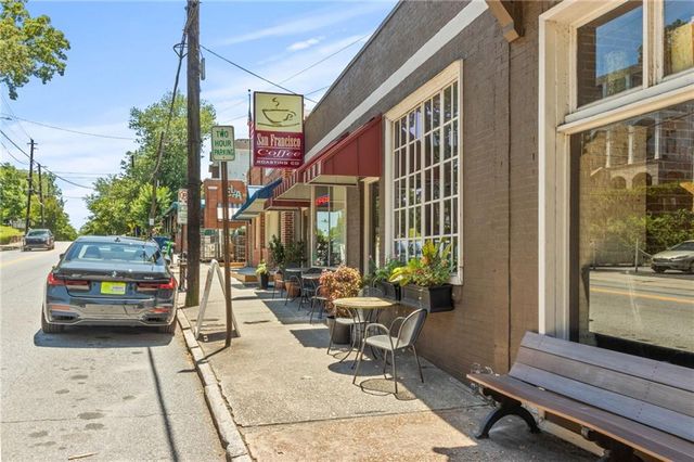1735 Johnson Road NE, Atlanta, GA 30306