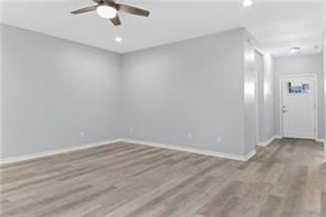 108 S Kanaio #B DR B, Bastrop, TX 78602