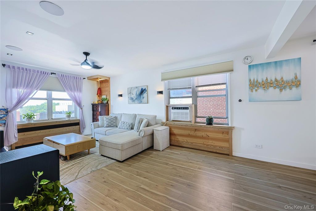 13604 Cherry Avenue 4E, Flushing, NY 11355 — photo 5