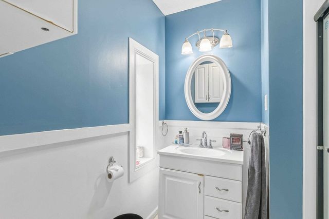 2350 S Bedford St, Wichita, KS 67207