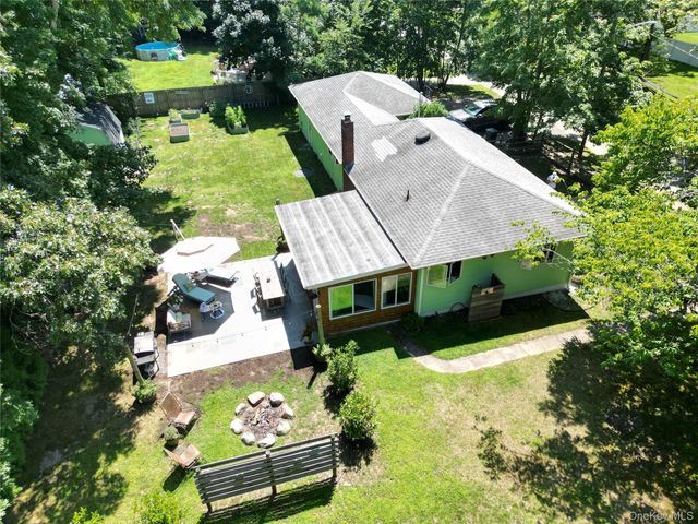 1060 Case's Lane Ext, Cutchogue, NY 11935
