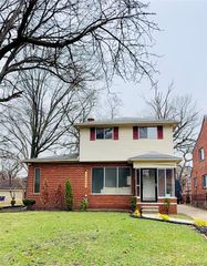 16560 La Salle Avenue, Detroit, MI 48221