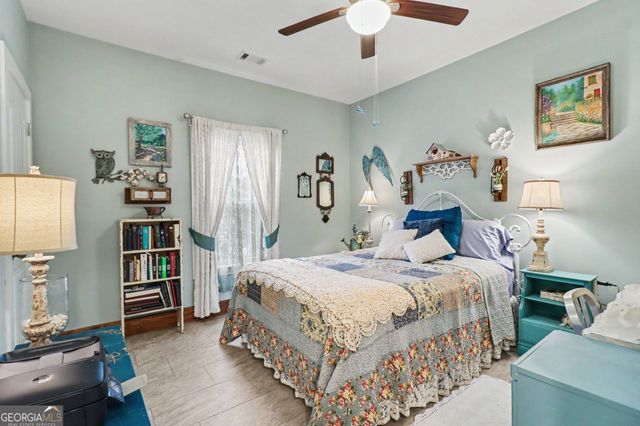8715 Forrest Road, Grantville, GA 30220