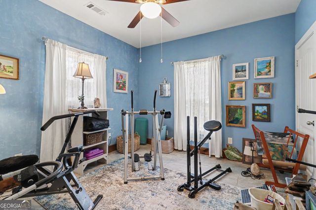 8715 Forrest Road, Grantville, GA 30220