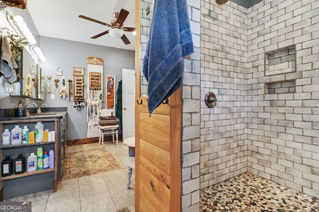 8715 Forrest Road, Grantville, GA 30220