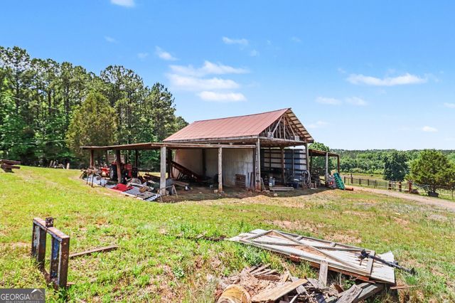 8715 Forrest Road, Grantville, GA 30220