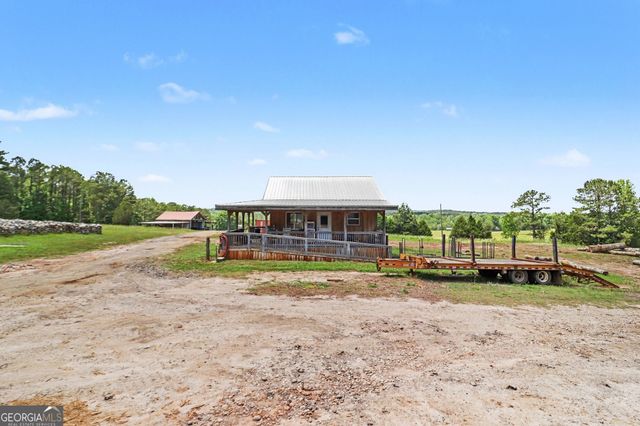 8715 Forrest Road, Grantville, GA 30220