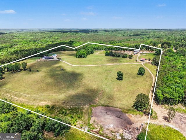 8715 Forrest Road, Grantville, GA 30220