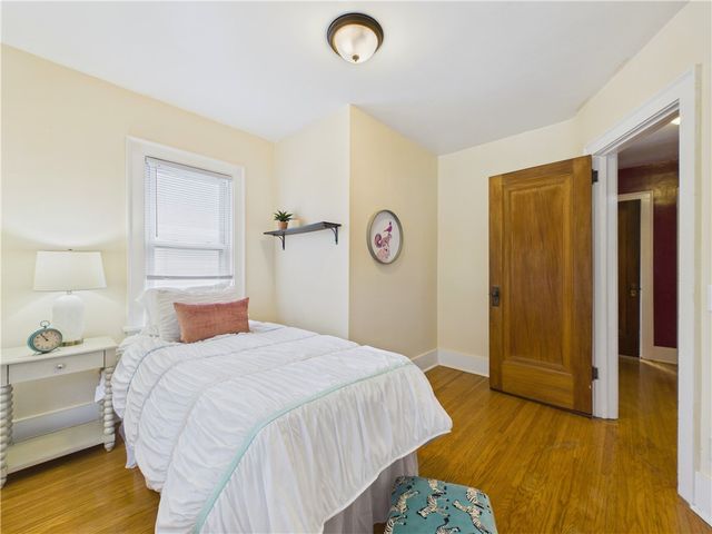 195 Saint Regis Drive South, Brighton, NY 14618