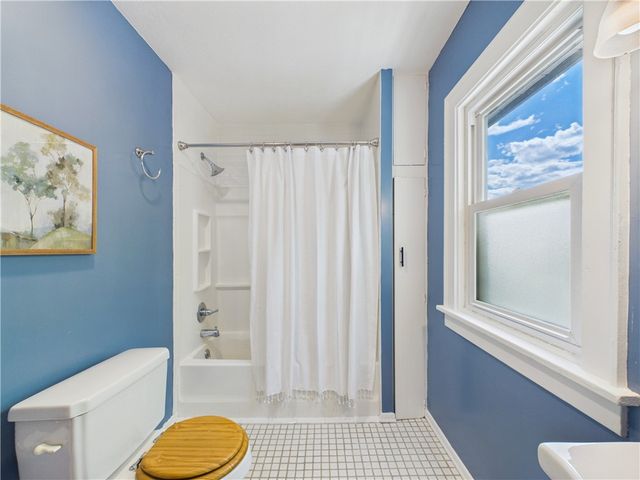 195 Saint Regis Drive South, Brighton, NY 14618