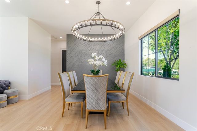 7714 Lasaine Avenue, Northridge, CA 91325