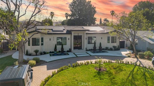 7714 Lasaine Avenue, Northridge, CA 91325