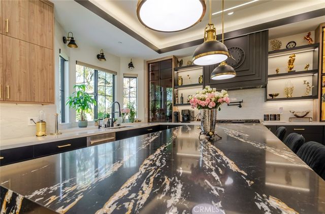 7714 Lasaine Avenue, Northridge, CA 91325