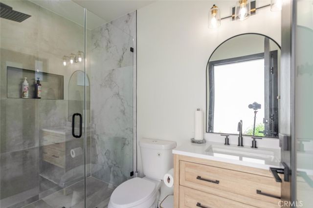7714 Lasaine Avenue, Northridge, CA 91325