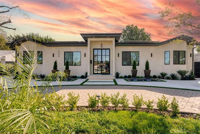 7714 Lasaine Avenue, Northridge, CA 91325