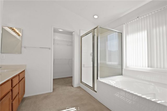 8910 Newcastle, Hesperia, CA 92344