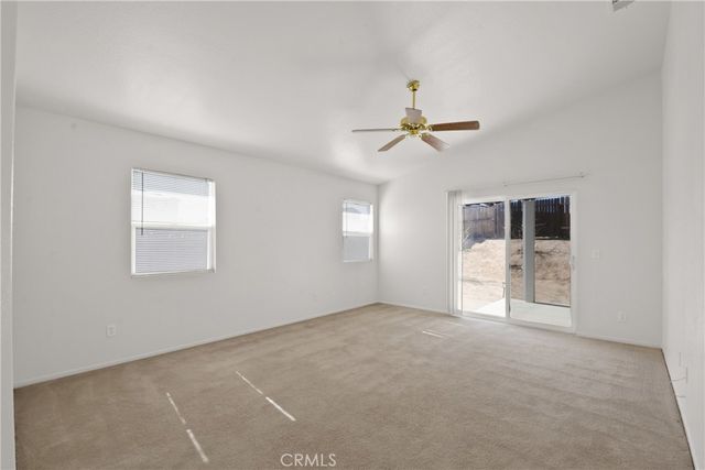 8910 Newcastle, Hesperia, CA 92344