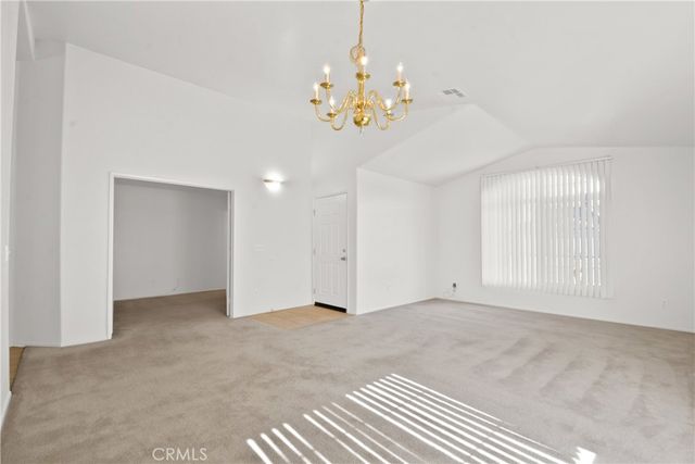 8910 Newcastle, Hesperia, CA 92344