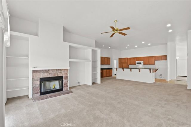 8910 Newcastle, Hesperia, CA 92344