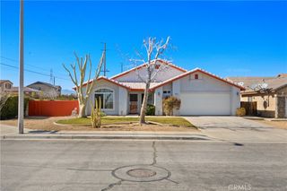 8910 Newcastle, Hesperia, CA 92344