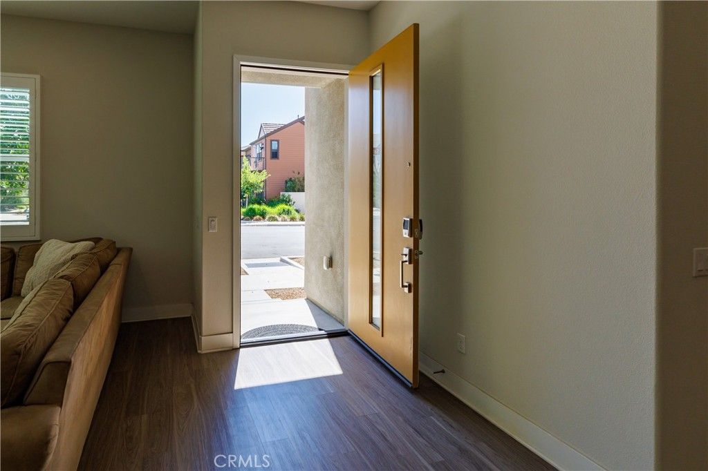 323 Sawbuck, Irvine, CA 92618 — photo 5