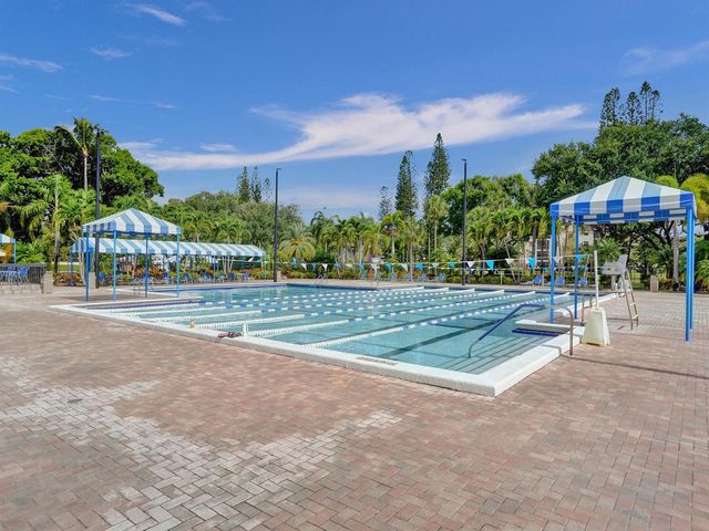 2541 N Carambola Circle 1832, Coconut Creek, FL 33066